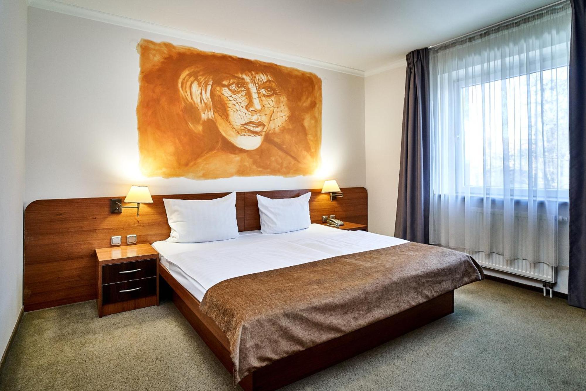 Hotel Stara Poczta Tychy Esterno foto