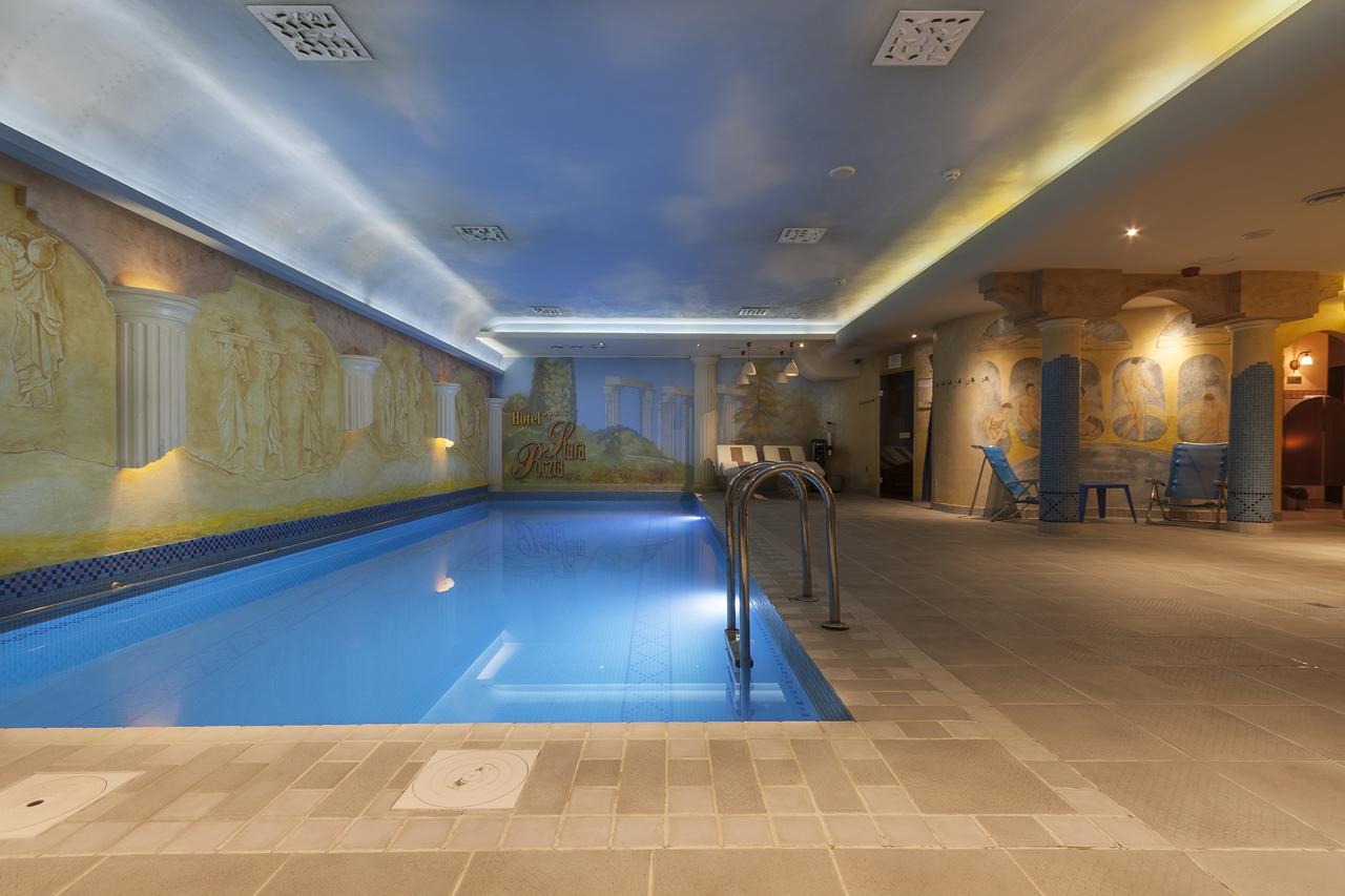 Hotel Stara Poczta Tychy Esterno foto